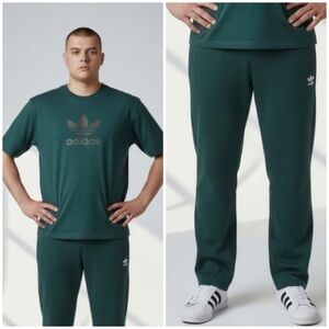2 pc adidas mens 2X originals outfit t-shirt and joggers matching sweatpants set